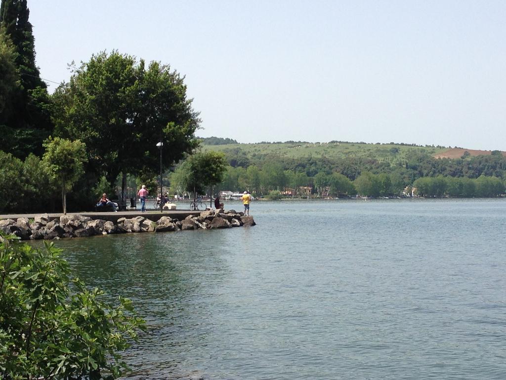 La Casa sul Lago Anguillara Sabazia Camera foto